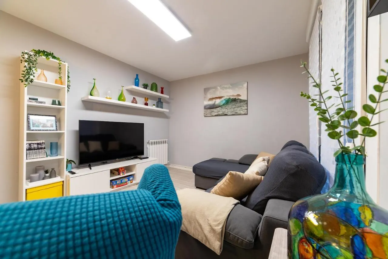 Likehome Pool And Terrace Apartment Loyola 0*,  İspanya